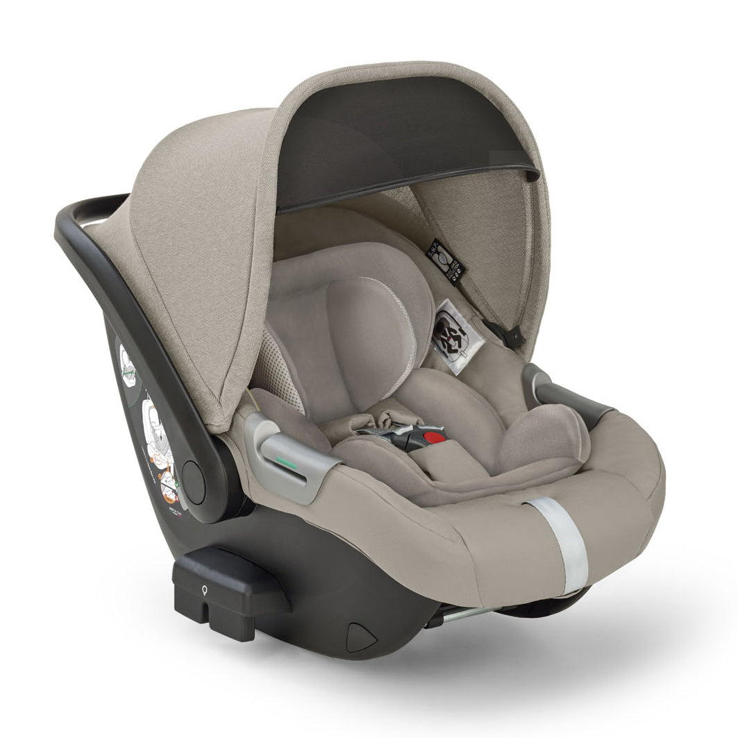 Darwin Recline i-Size BUTTERY BEIGE Inglesina